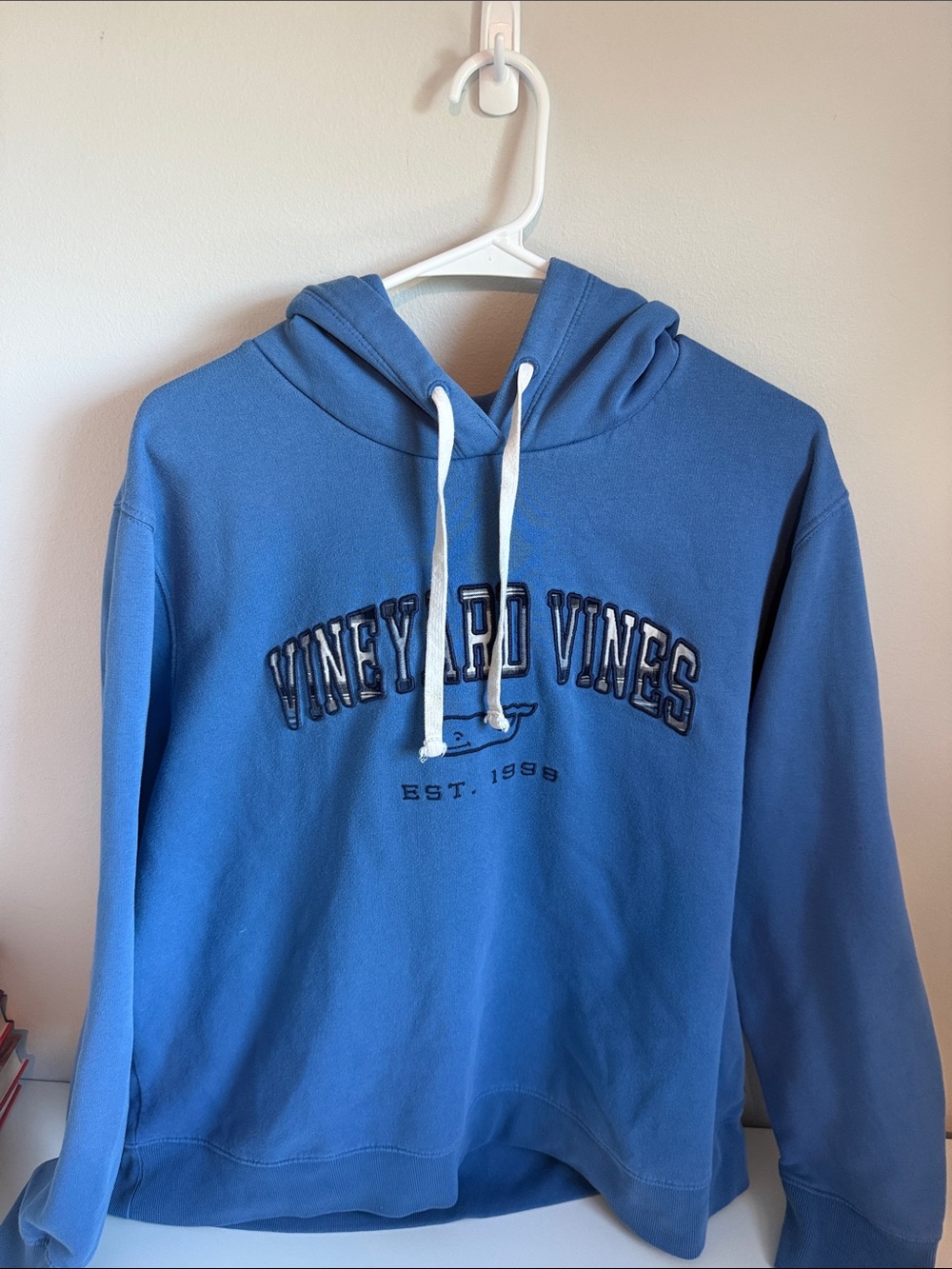 Vineyard Vines Blue Crewneck Hoodie with White Drawstrings